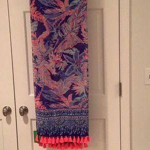 Ladies Lilly Pulitzer scarf in blue and hot pink pink